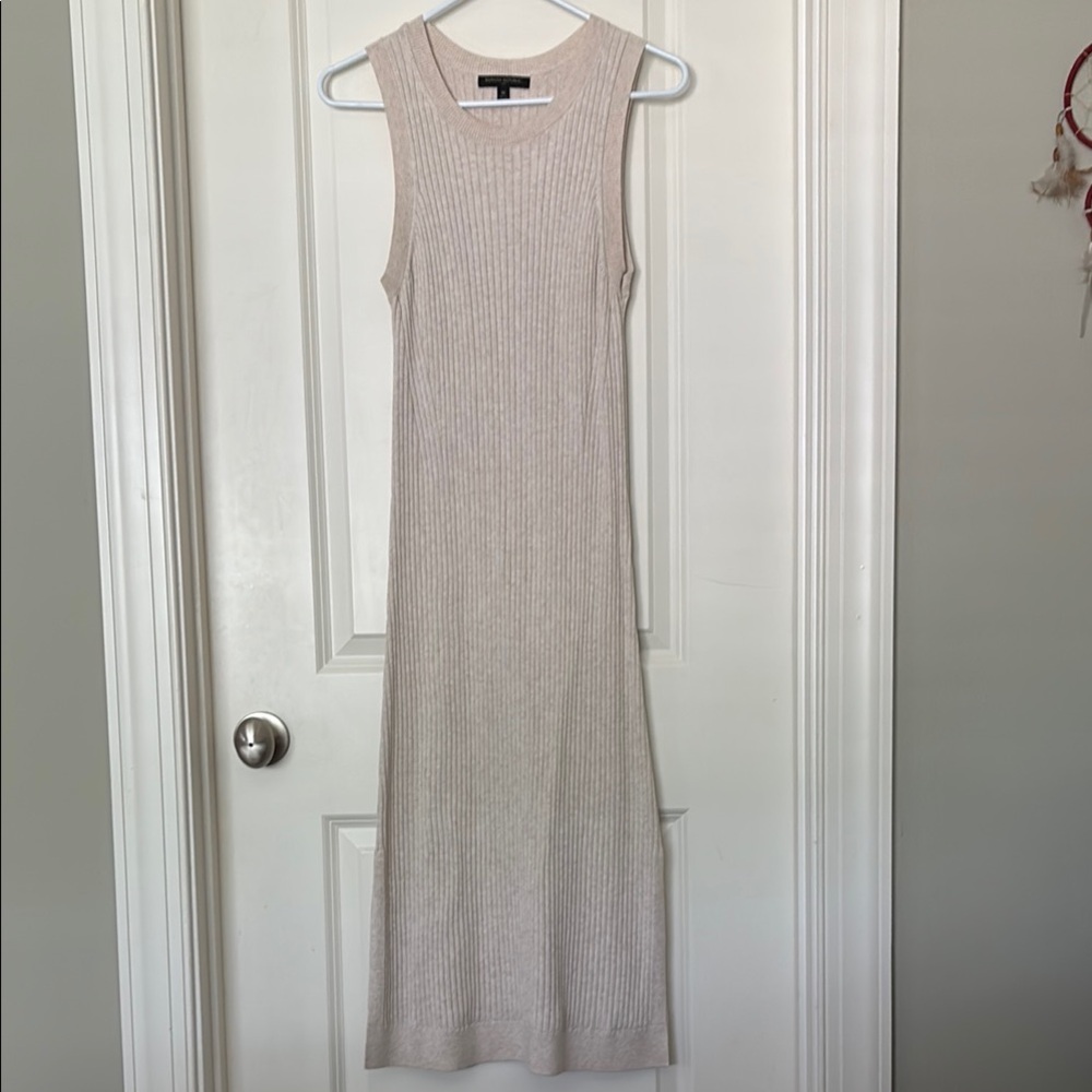 Ladies Elegant Cream Sleeveless Dress : Banana Republic sz M